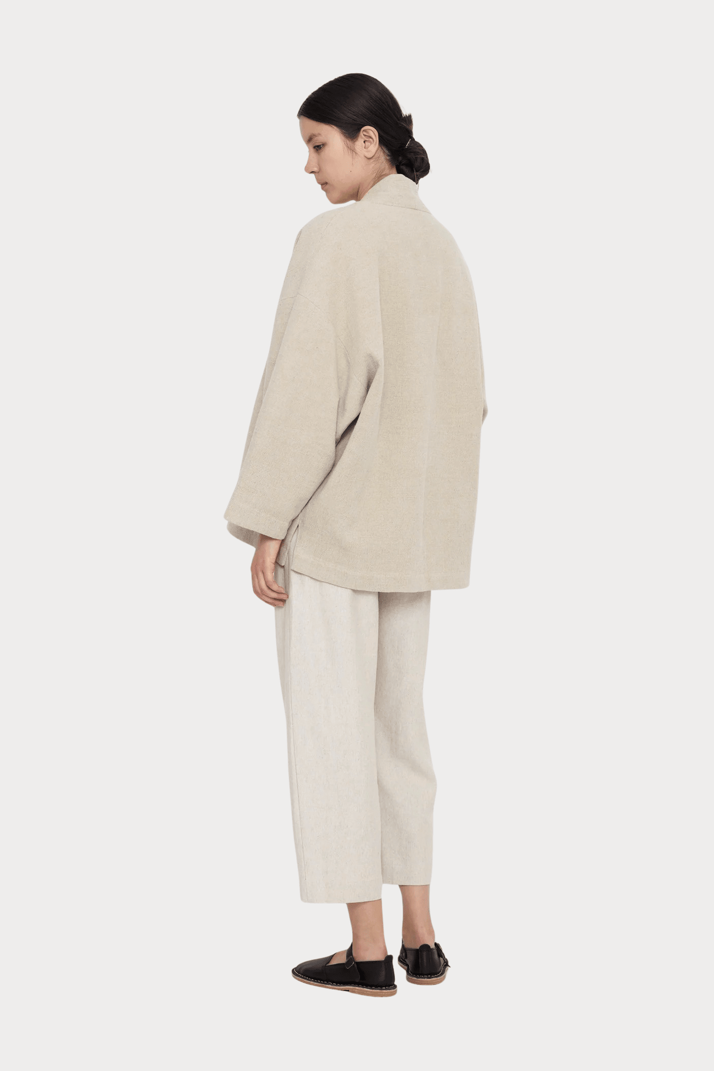 7115 By Szeki | Reversible Quilted Jacket In Oatmeal - SHOP YUCCA Coats & Jackets 7115 BY SZEKI - YUCCA, Women’s clothing store Denver, women’s clothing website, women’s high quality jackets, women’s high quality coats, women’s high quality outerwear.