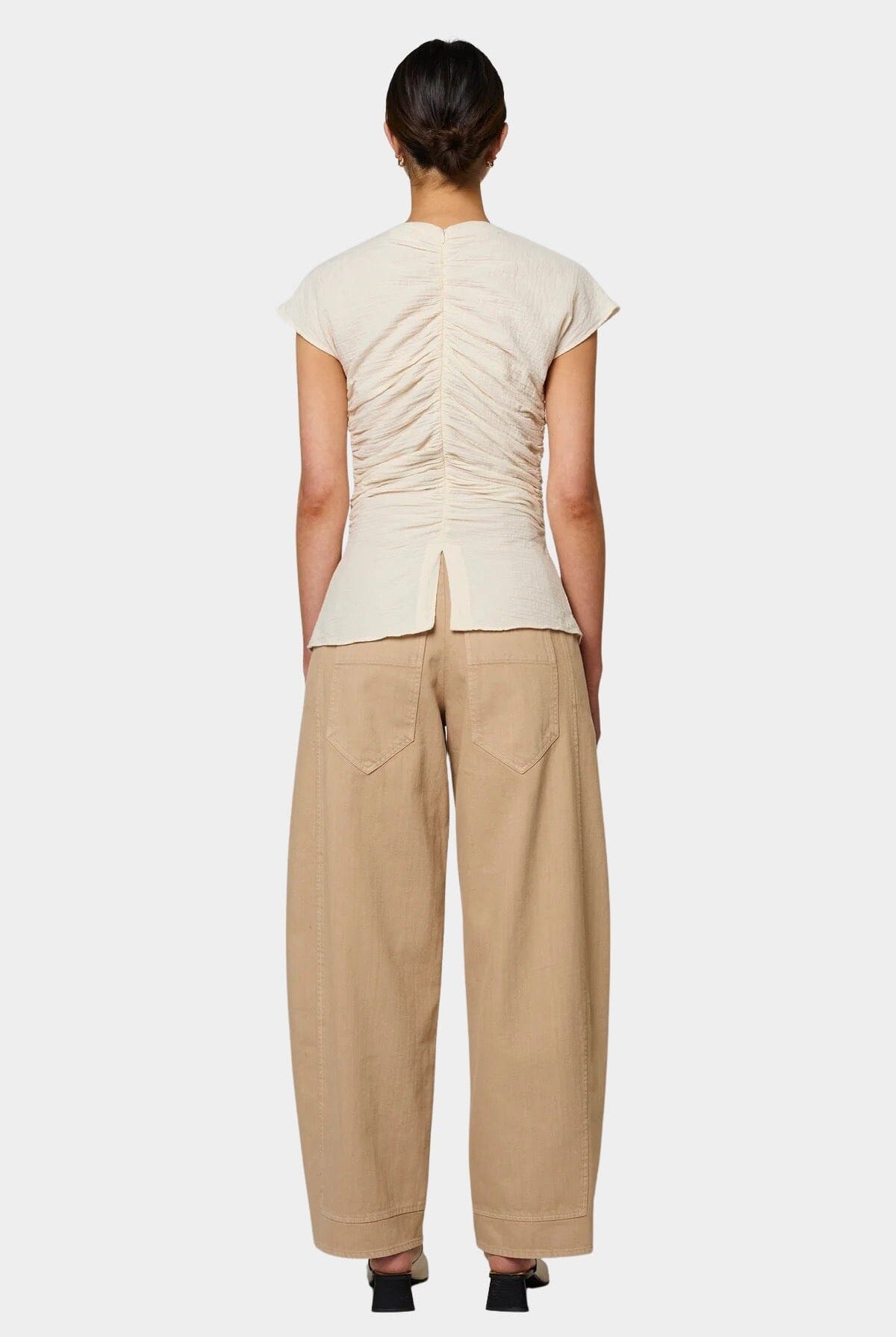 Atelier Delphine | Renee Top In Kinari - SHOP YUCCA Shirts & Tops ATELIER DELPHINE - YUCCA Yucca store Denver, women’s clothing boutique near me, high quality capsule wardrobe, boutiques near me, women’s high quality tops
