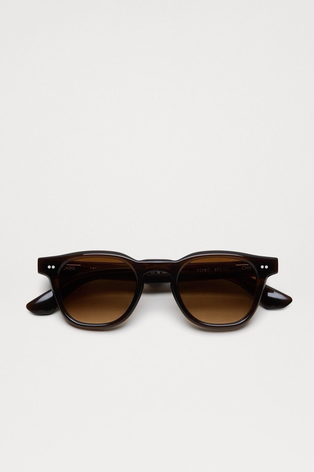 CHIMI | 01 Sunglasses In Brown - SHOP YUCCA Sunglasses CHIMI - YUCCA, Artistic sunglasses for women, boutique near me, boutique stores near me, minimalist sunglasses, shop local Denver.