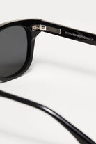 Chimi | 02 Sunglasses In Black - SHOP YUCCA Sunglasses CHIMI - YUCCA, Artistic sunglasses for women, boutique near me, boutique stores near me, minimalist sunglasses, shop local Denver.