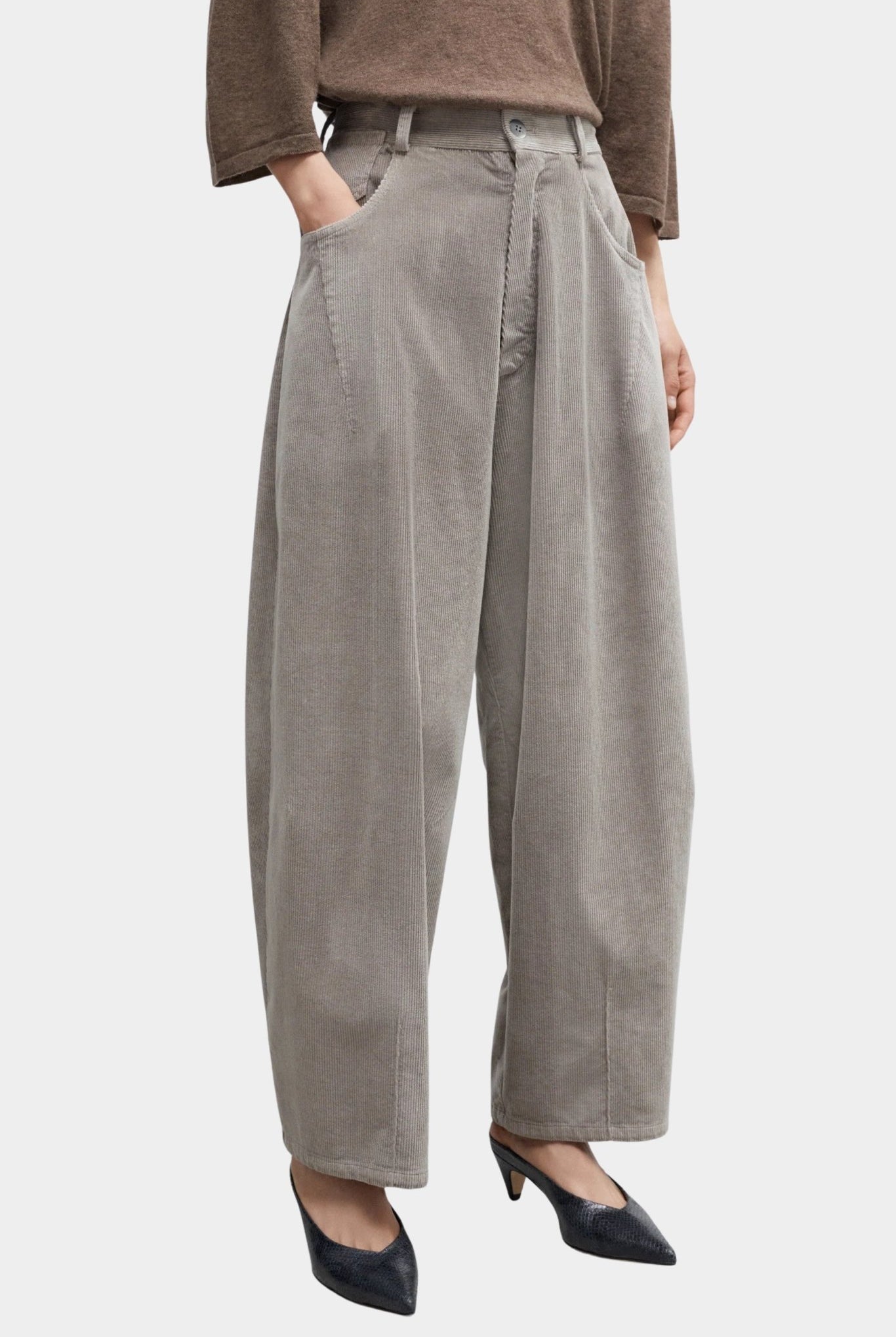 Cordera - Corduroy Baggy Pants - Cobblestone - Pants - YUCCA, chic outfits for women, women’s clothing store Denver.