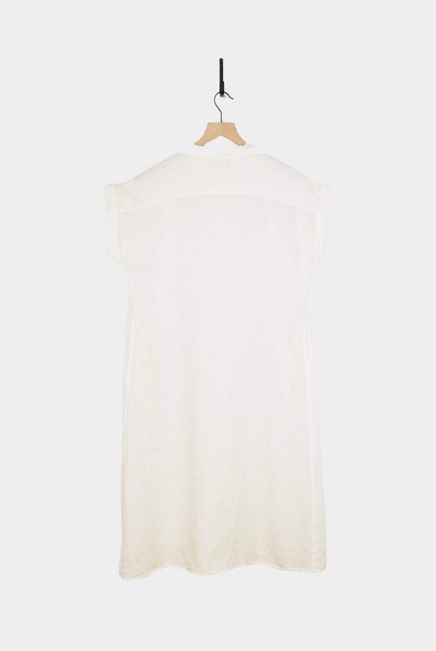 Ichi Antiquités | Linen Dungaree Dress In White - SHOP YUCCA Dresses ICHI ANTIQUITÉS - YUCCA, artistic clothing for women, Women’s clothing store Denver, boutique stores near me, capsule wardrobe, women’s elevated basics.