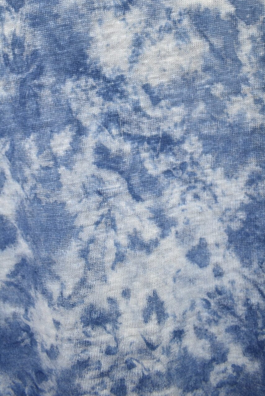 Ichi Antiquités | Natural Hand Dye Pullover In Light Indigo - SHOP YUCCA Shirts & Tops ICHI ANTIQUITÉS - YUCCA, Artistic clothing for women, boutique near me, boutique stores near me, capsule wardrobe, fashion for women over 50.