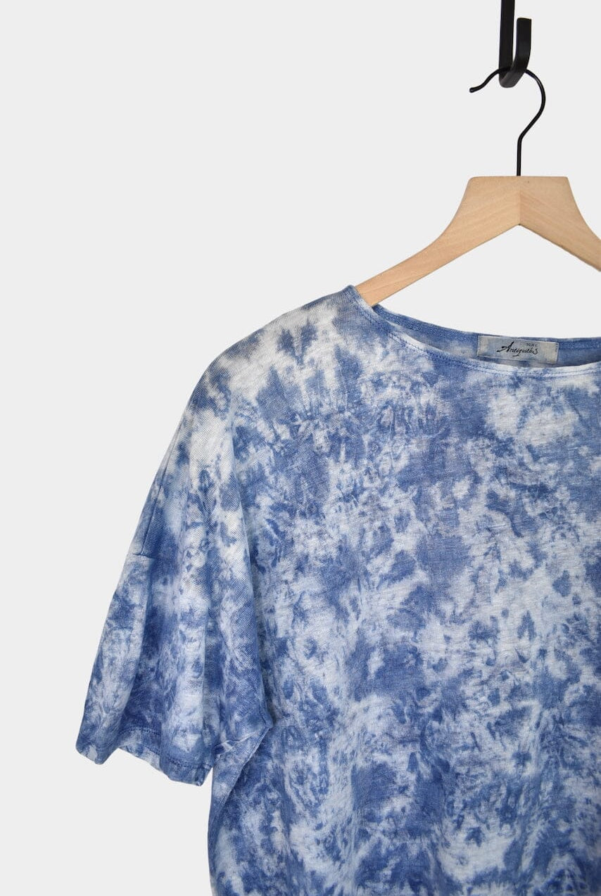 Ichi Antiquités | Natural Hand Dye Pullover In Light Indigo - SHOP YUCCA Shirts & Tops ICHI ANTIQUITÉS - YUCCA, Artistic clothing for women, boutique near me, boutique stores near me, capsule wardrobe, fashion for women over 50.