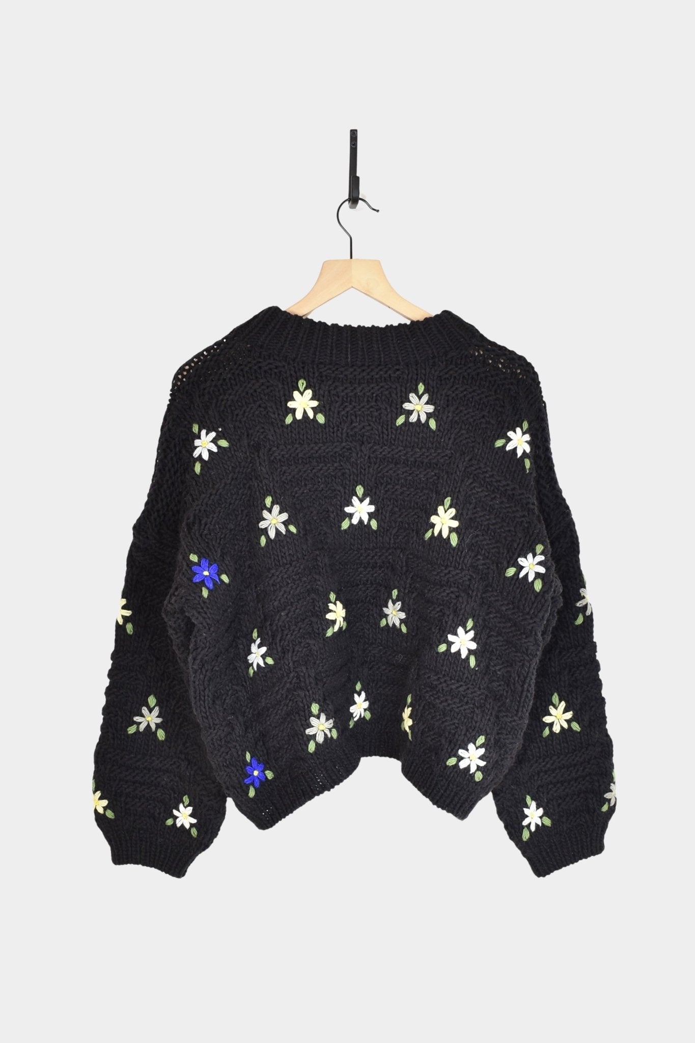 Ichi Antiquités - Wool Hand Knit Pullover - Black - Knitwear - YUCCA, at the moment clothes.