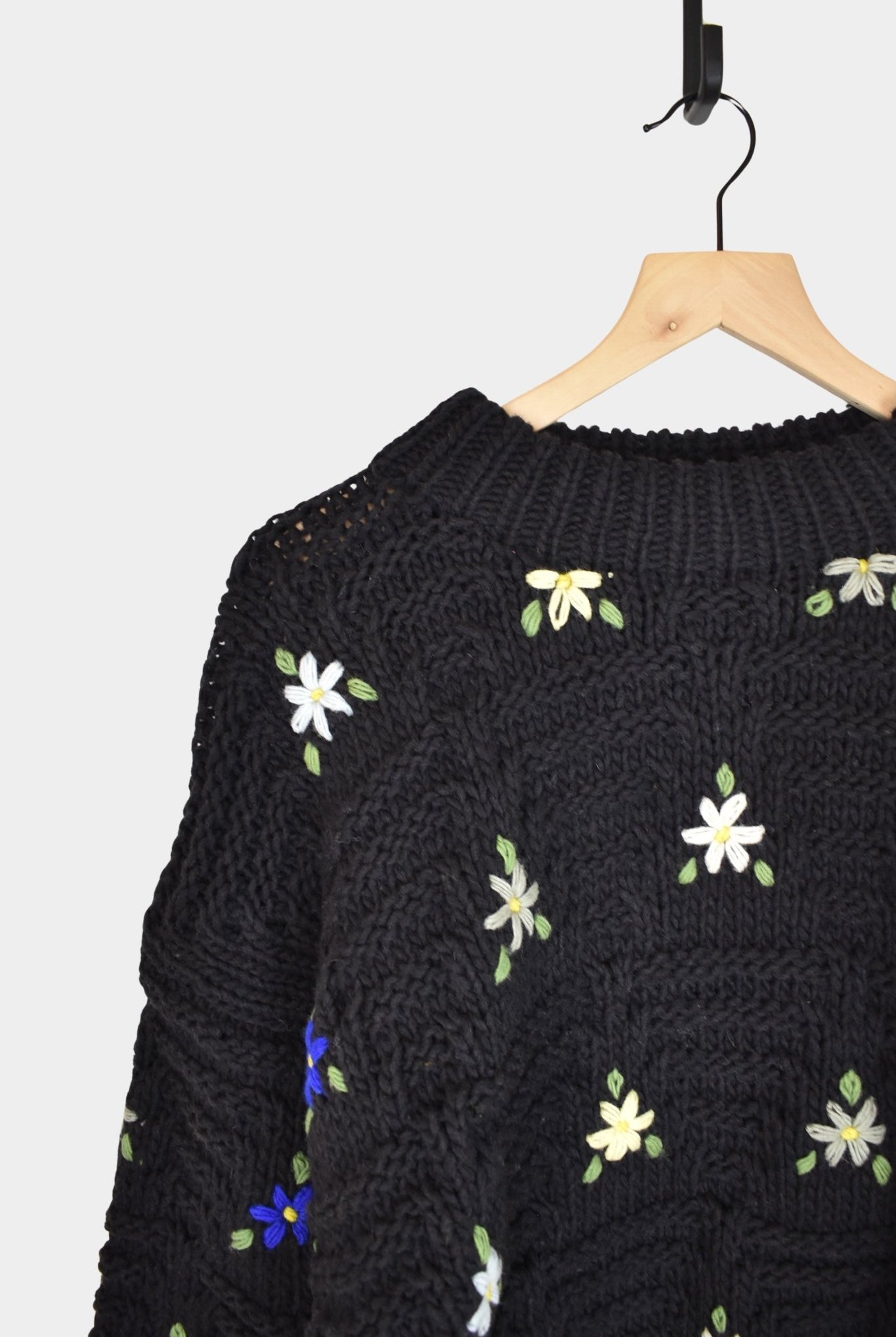 Ichi Antiquités - Wool Hand Knit Pullover - Black - Knitwear - YUCCA, at the moment clothes.