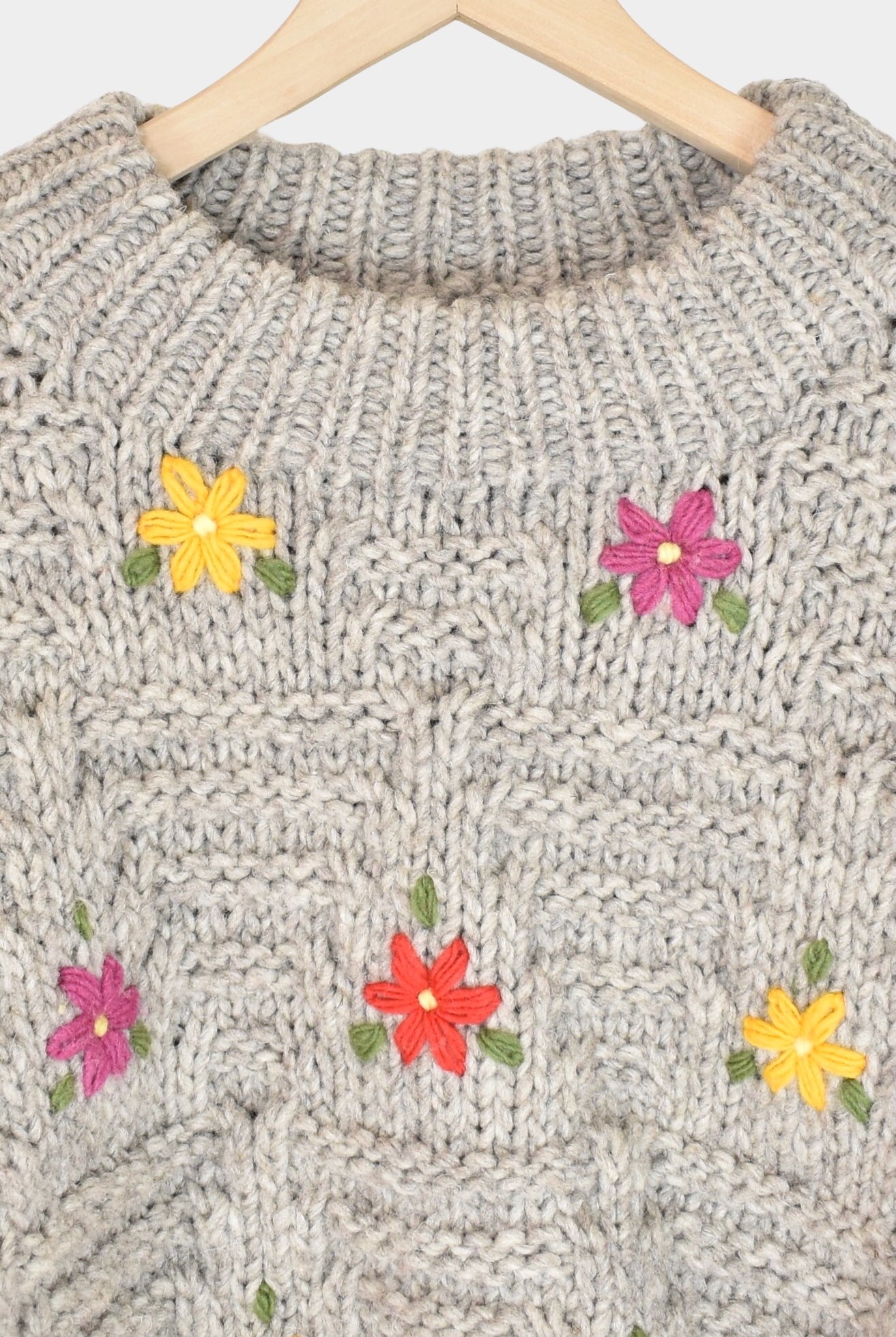 Ichi Antiquités - Wool Hand Knit Pullover - Grey - Knitwear - YUCCA, at the moment clothes.