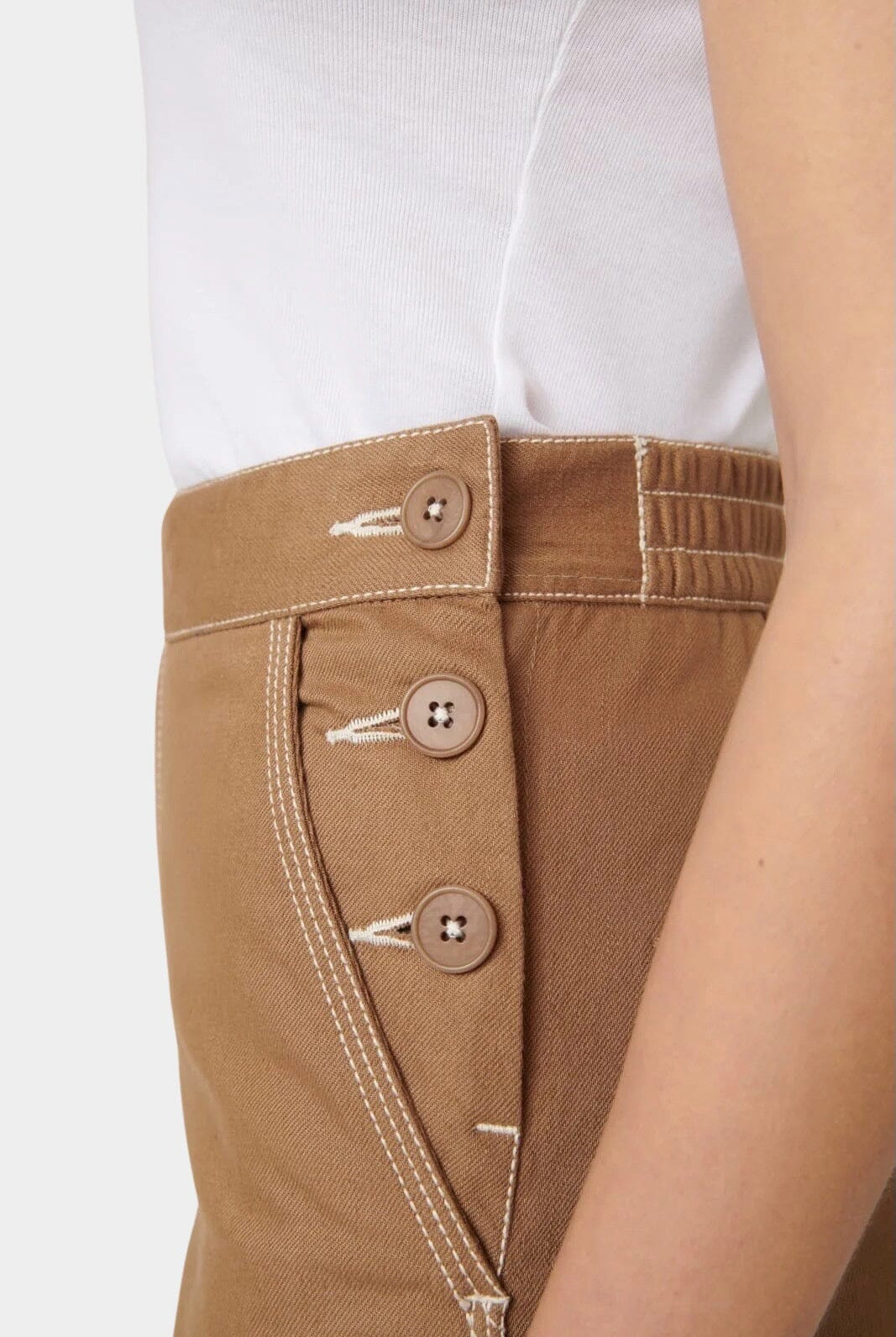 Kowtow | Dungaree Jeans In Earth Denim - SHOP YUCCA Pants KOWTOW - YUCCA, Best boutique shopping in Denver, boutiques Denver, high end denim jeans online, capsule wardrobe, shop local Denver.