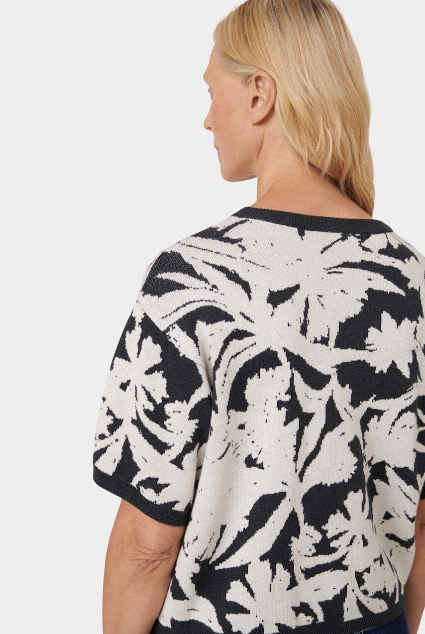 Kowtow - Etched Top - Etched Jacquard - Shirts & Tops - YUCCA, Yucca store Denver, women’s high quality knitwear.