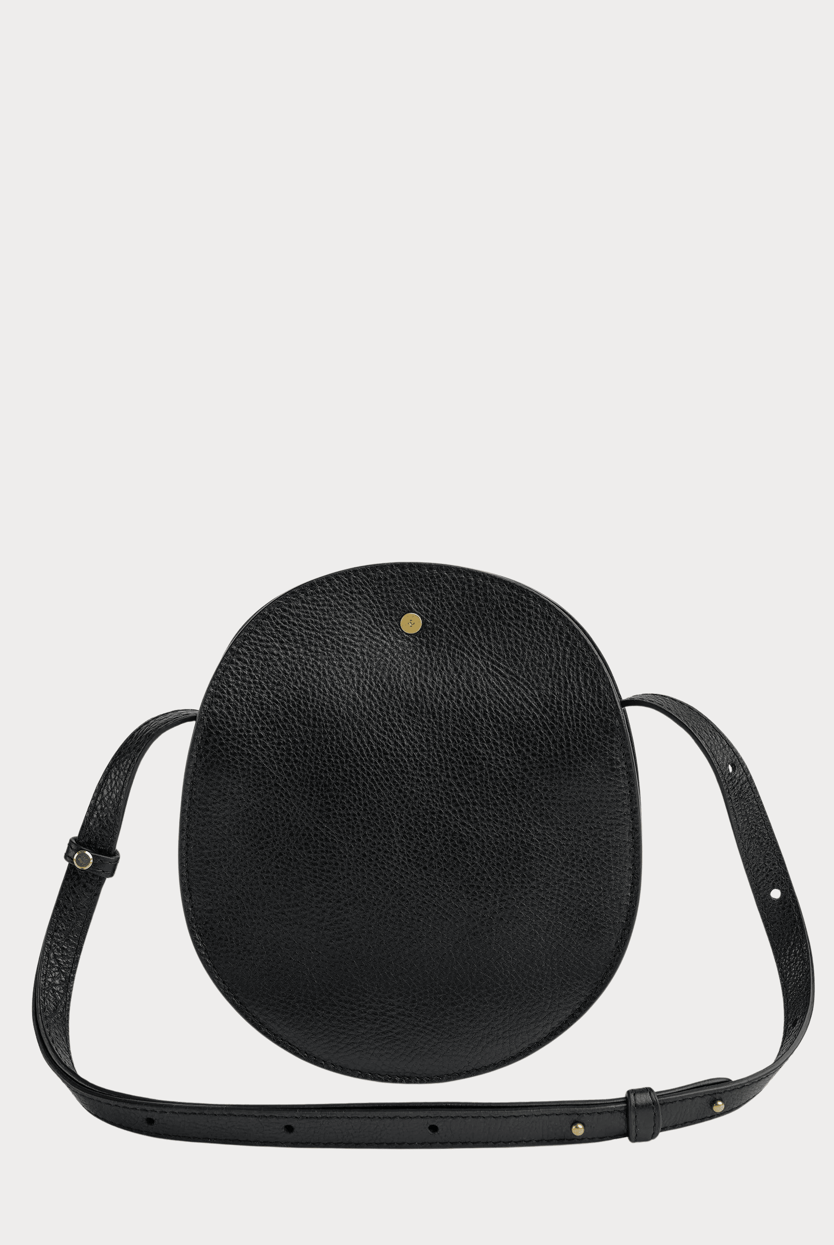 Lindquist | Eggi Bag In Black - SHOP YUCCA Handbags LINDQUIST - YUCCA Women’s clothing store Denver, women’s clothing website, women’s elevated basics, women’s high quality bags, women’s luxury bags, and women’s online bags.
