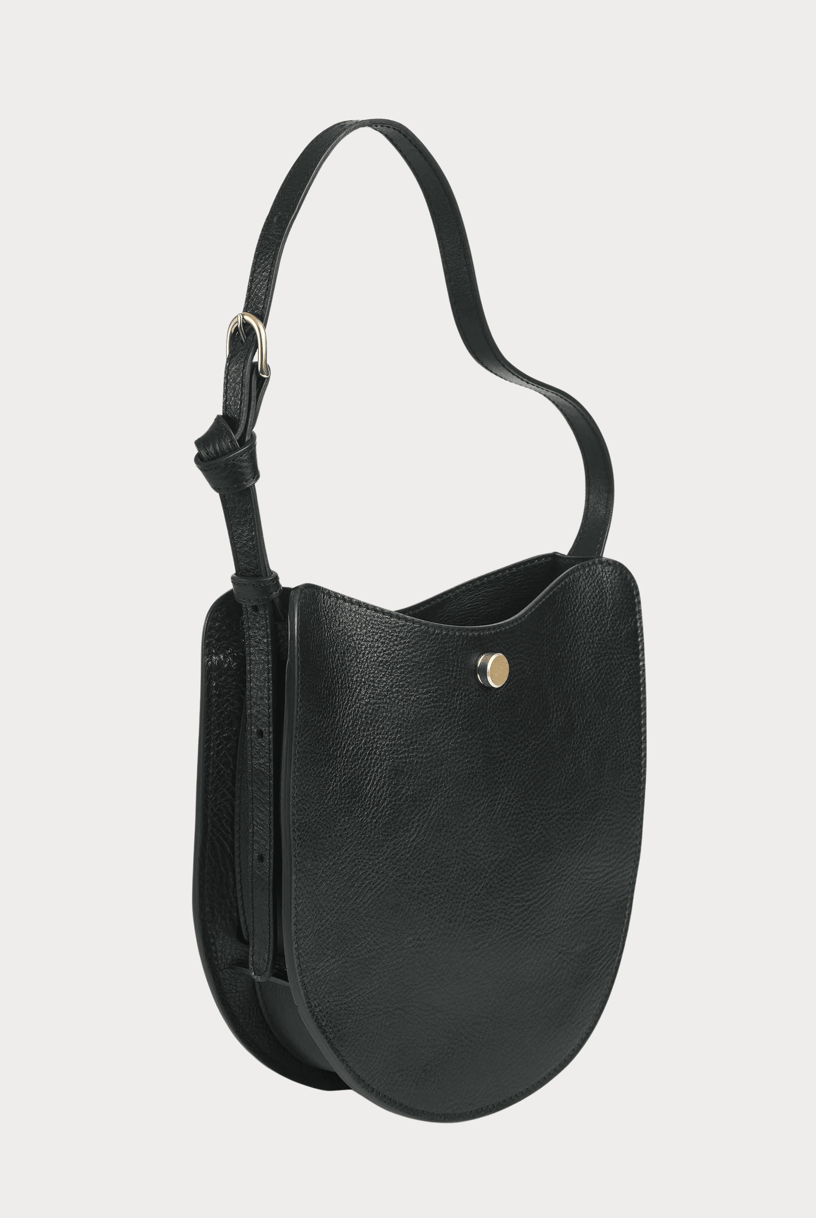 Lindquist | Savoie Bag In Black - SHOP YUCCA Handbags LINDQUIST - YUCCA Women’s clothing store Denver, women’s clothing website, women’s elevated basics, women’s high quality bags, women’s luxury bags, and women’s online bags.