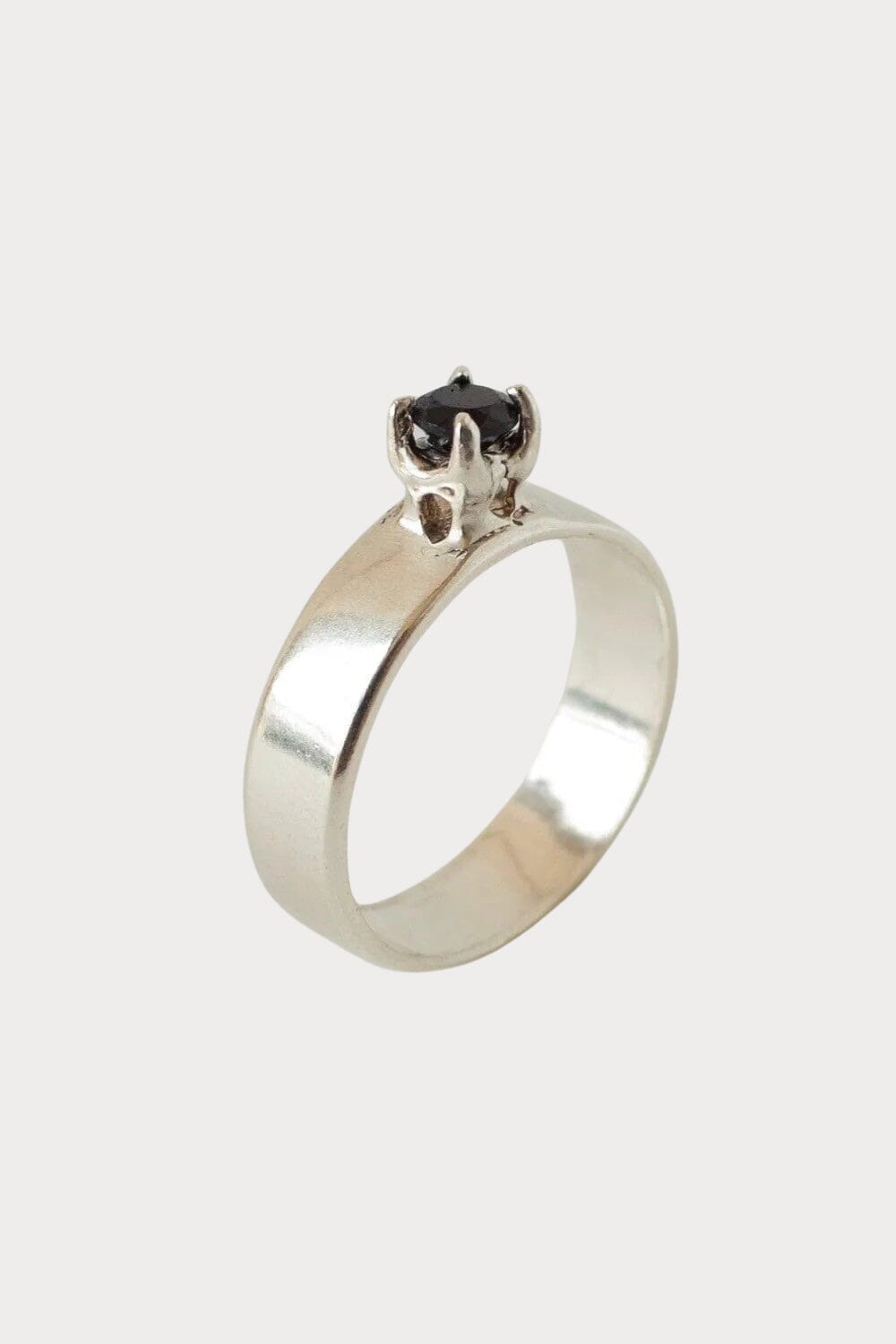 Merewif - Lucinda Ring - Onyx - Rings - YUCCA, Artistic clothing for women, boutique stores near me, capsule wardrobe.