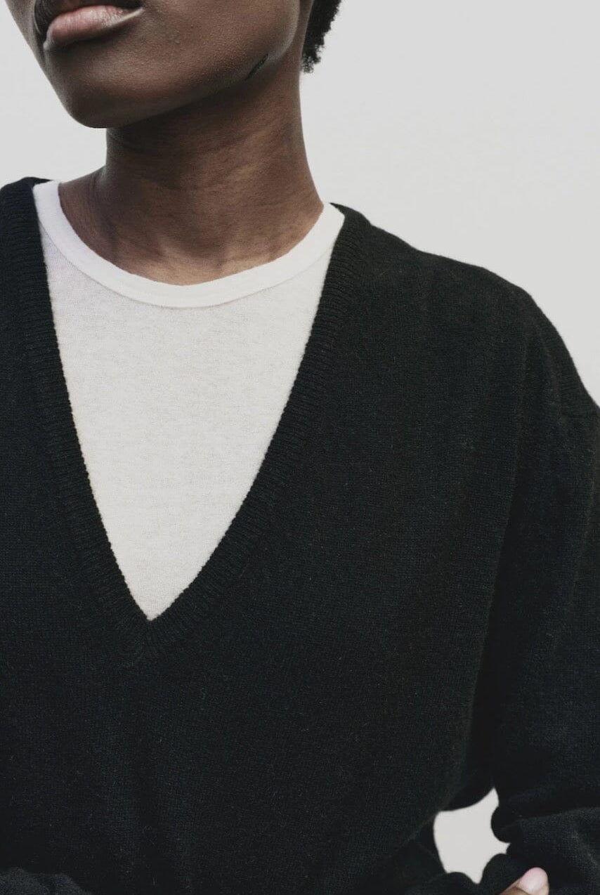 Mijeong Park - Cashmere Blend V-Neck Knit - Black - Sweater - YUCCA, Yucca store Denver, women’s clothing boutique near me.