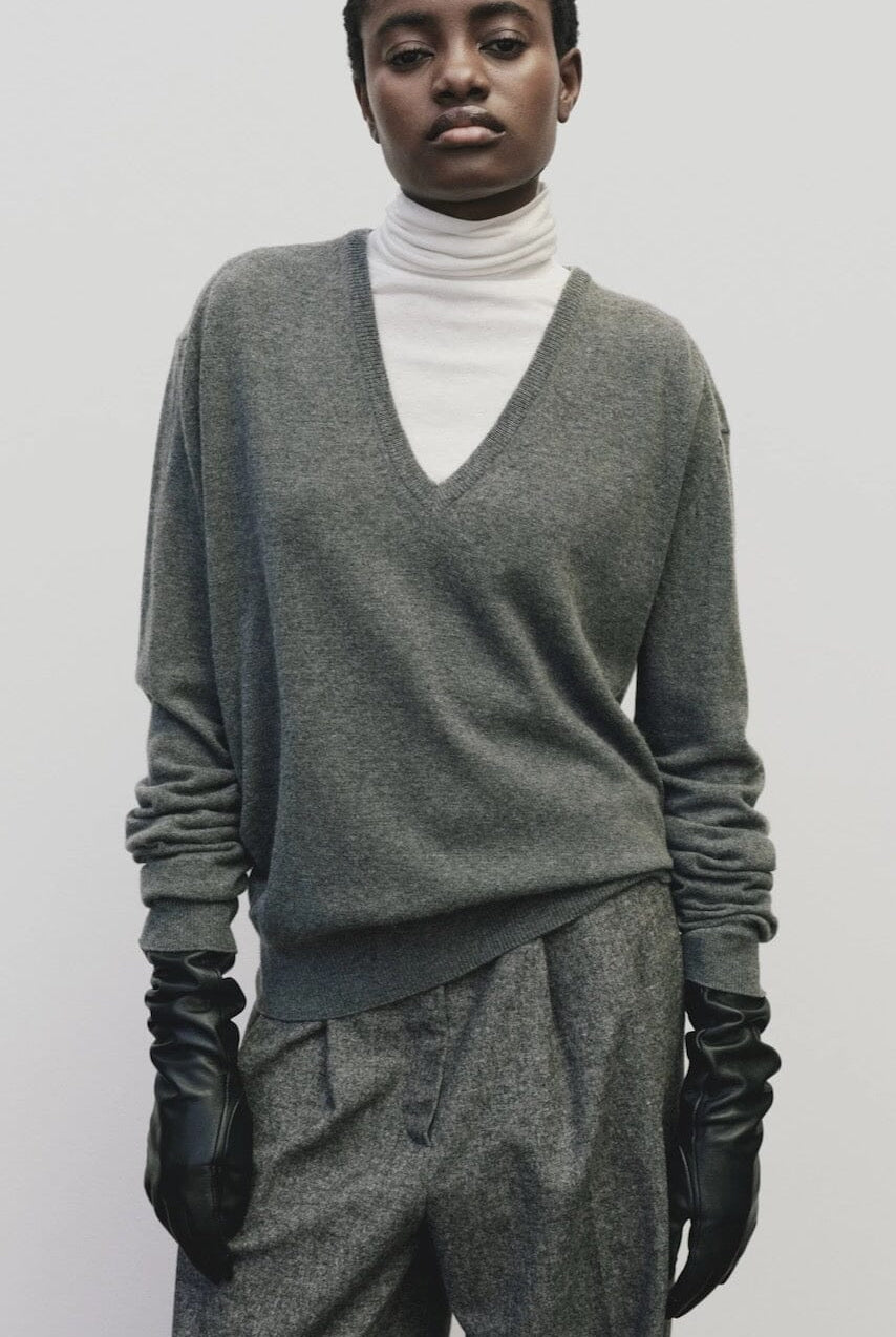Mijeong Park - Cashmere Blend V-Neck Knit - Gray - Sweater - YUCCA, boutiques near me, women’s high quality knitwear.