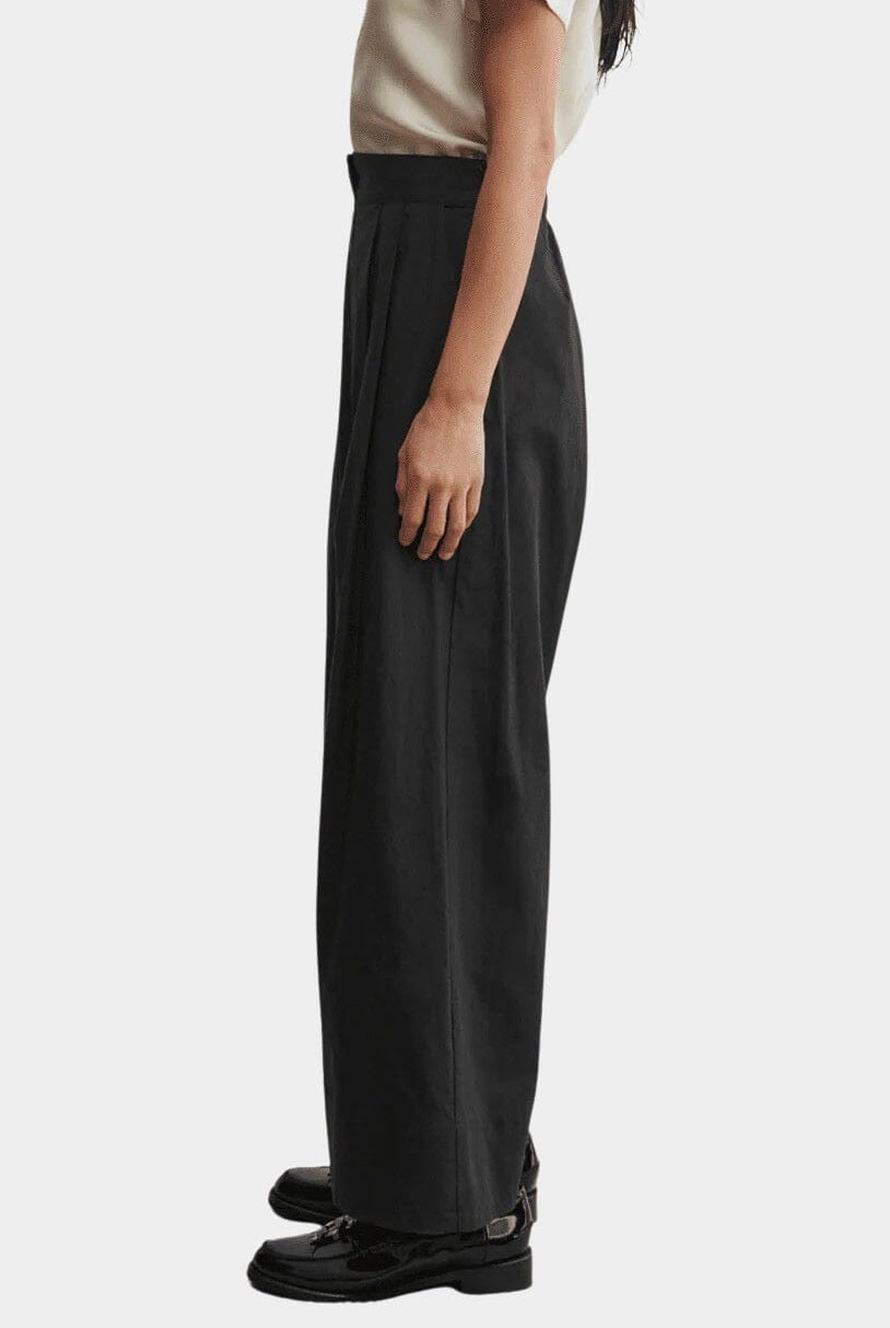 Rachel Comey | Coxsone Pant In Black - SHOP YUCCA Pants RACHEL COMEY - YUCCA, Women’s clothing store Denver, clothing boutiques near me, women’s elevated trousers, women’s clothing website.