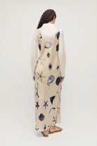 Silk Laundry | Scoop Neck Dress In Seashells - SHOP YUCCA Dress SILK LAUNDRY - YUCCA, artistic clothing for women, Women’s clothing store Denver, boutique stores near me, capsule wardrobe, women’s elevated basics.