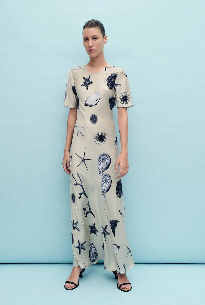 Silk Laundry | Short Sleeve Bias Dress In Seashells - SHOP YUCCA Dresses SILK LAUNDRY - YUCCA, artistic clothing for women, Women’s clothing store Denver, boutique stores near me, capsule wardrobe, women’s elevated basics.