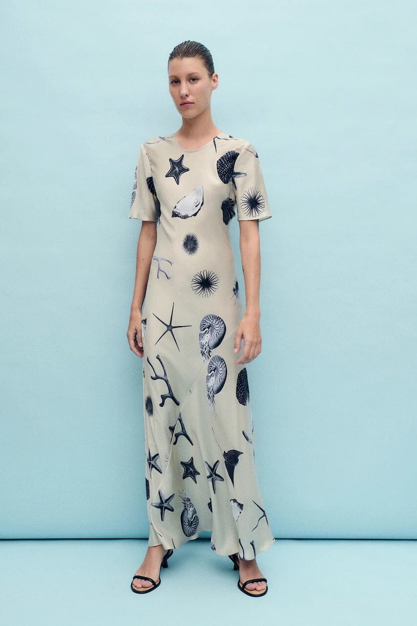 Silk Laundry | Short Sleeve Bias Dress In Seashells - SHOP YUCCA Dresses SILK LAUNDRY - YUCCA, artistic clothing for women, Women’s clothing store Denver, boutique stores near me, capsule wardrobe, women’s elevated basics.