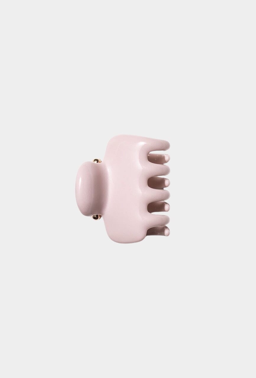 UNDO - 2” Claw Clip - Lilia - SHOP YUCCA Hair UNDO - YUCCA Yucca store Denver, women’s clothing boutique near me, high quality hair clips, durable hair clips, minimalist hair clips.