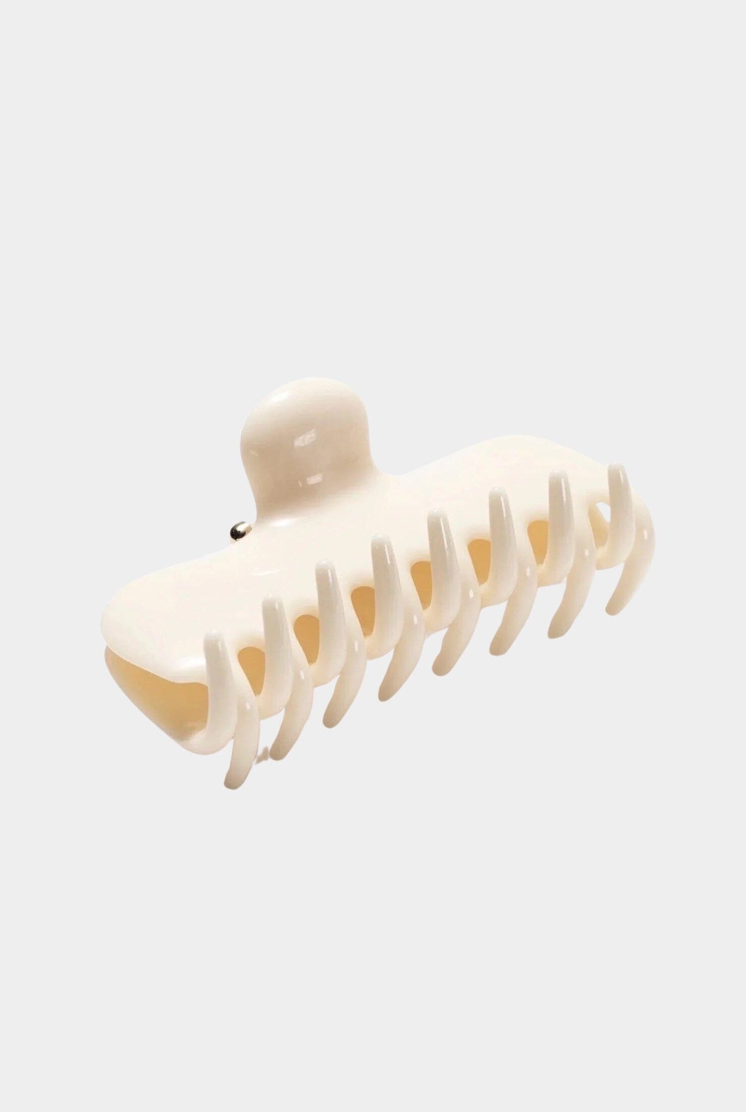 UNDO - 4" Claw Clip - Ivory - Hair - YUCCA, Yucca store Denver, high quality hair clips, minimalist hair clips.