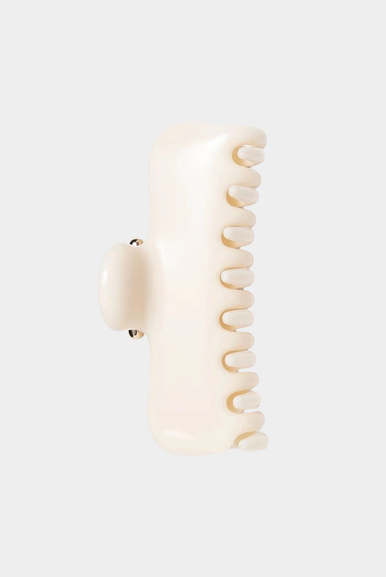 UNDO - 4" Claw Clip - Ivory - Hair - YUCCA, Yucca store Denver, high quality hair clips, minimalist hair clips.