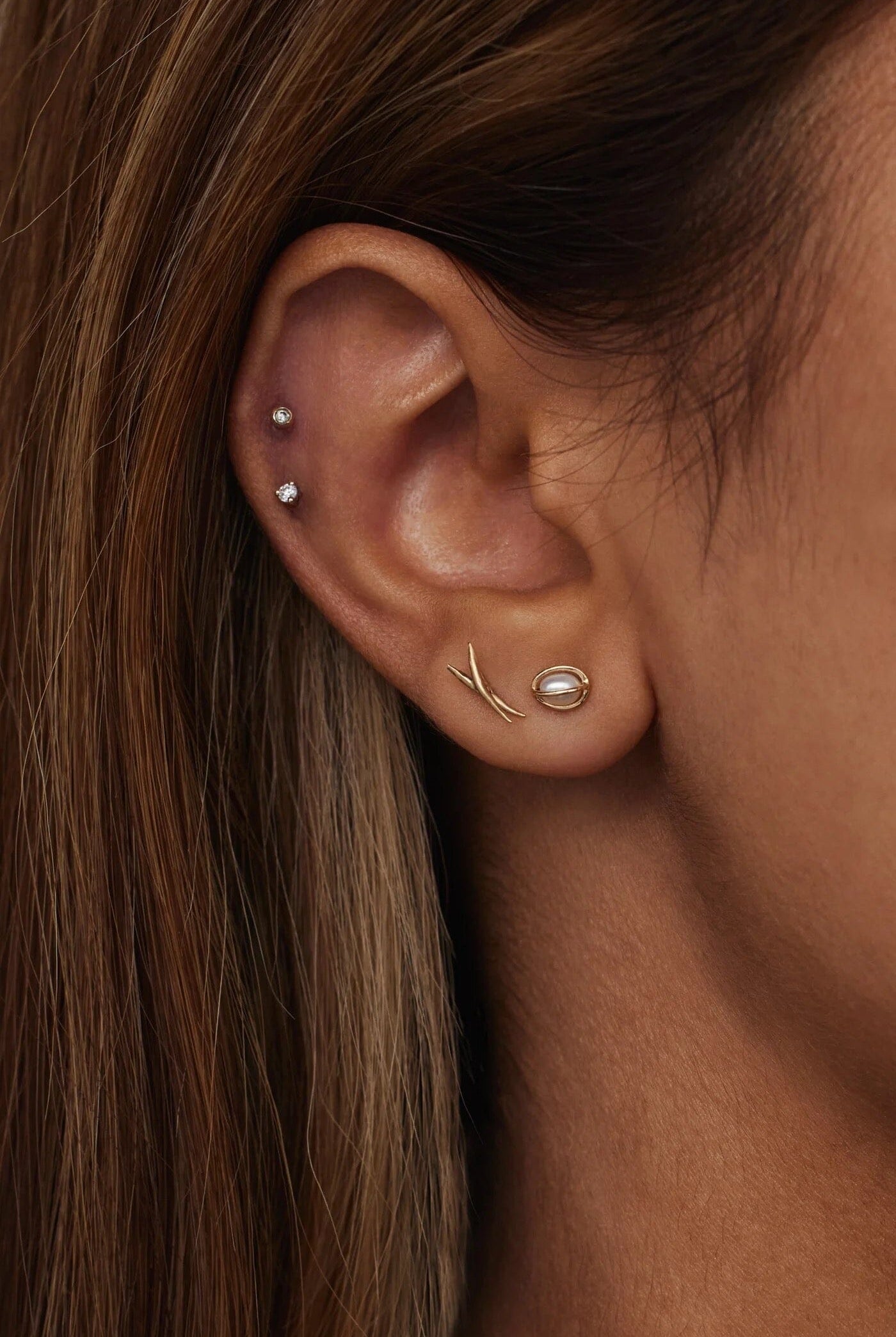 wwake - Caged Pearl Stud Earring - Earrings - YUCCA, artistic jewelry for women, boutique near me.