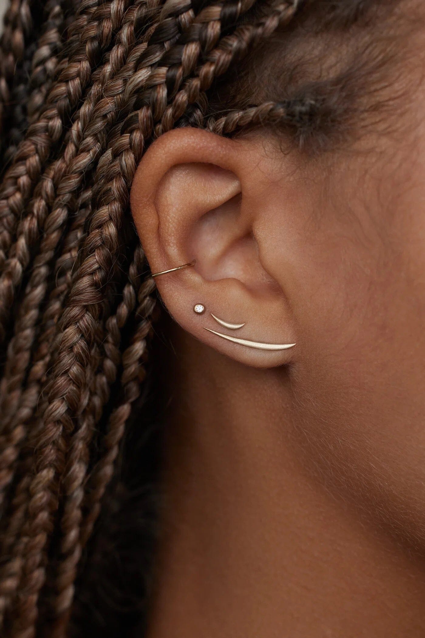 WWAKE - Stick Wisp Earring - YUCCA, minimalist fine jewelry, understated everyday jewelry, modern fine jewelry Denver.