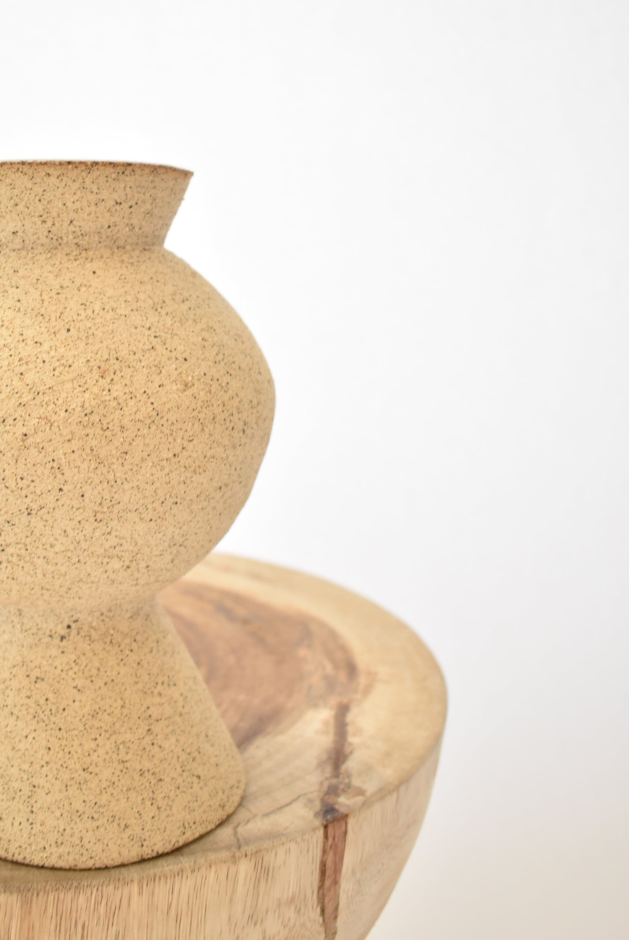 Ruby Bell Ceramics | Squat Round Vase With Conic Pedestal Base In Speckled Clay - SHOP YUCCA Ceramic RUBY BELL CERAMICS - YUCCA 
