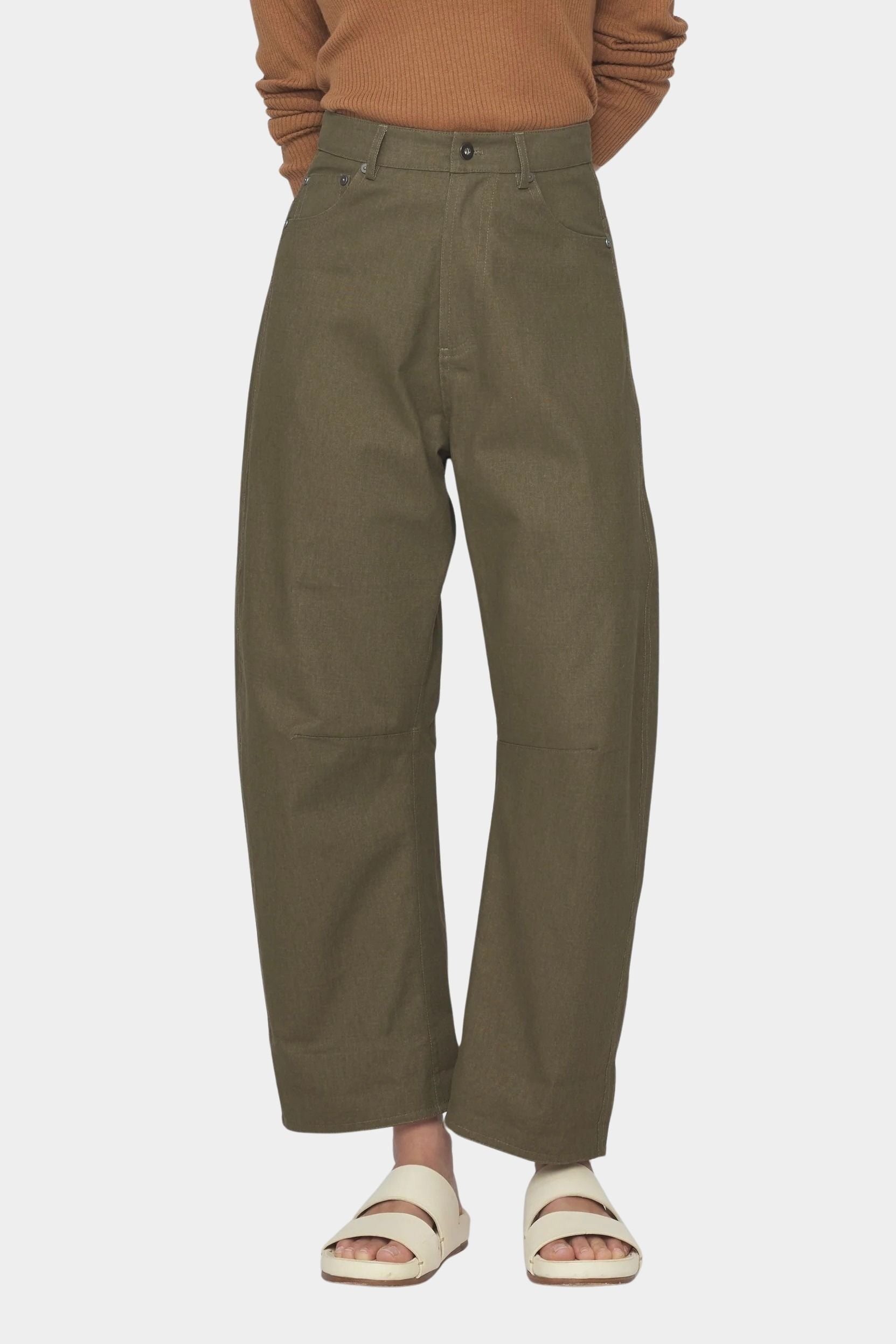 7115 by Szeki Curve Legged Work Trouser SS26 olive green curved leg trouser detail