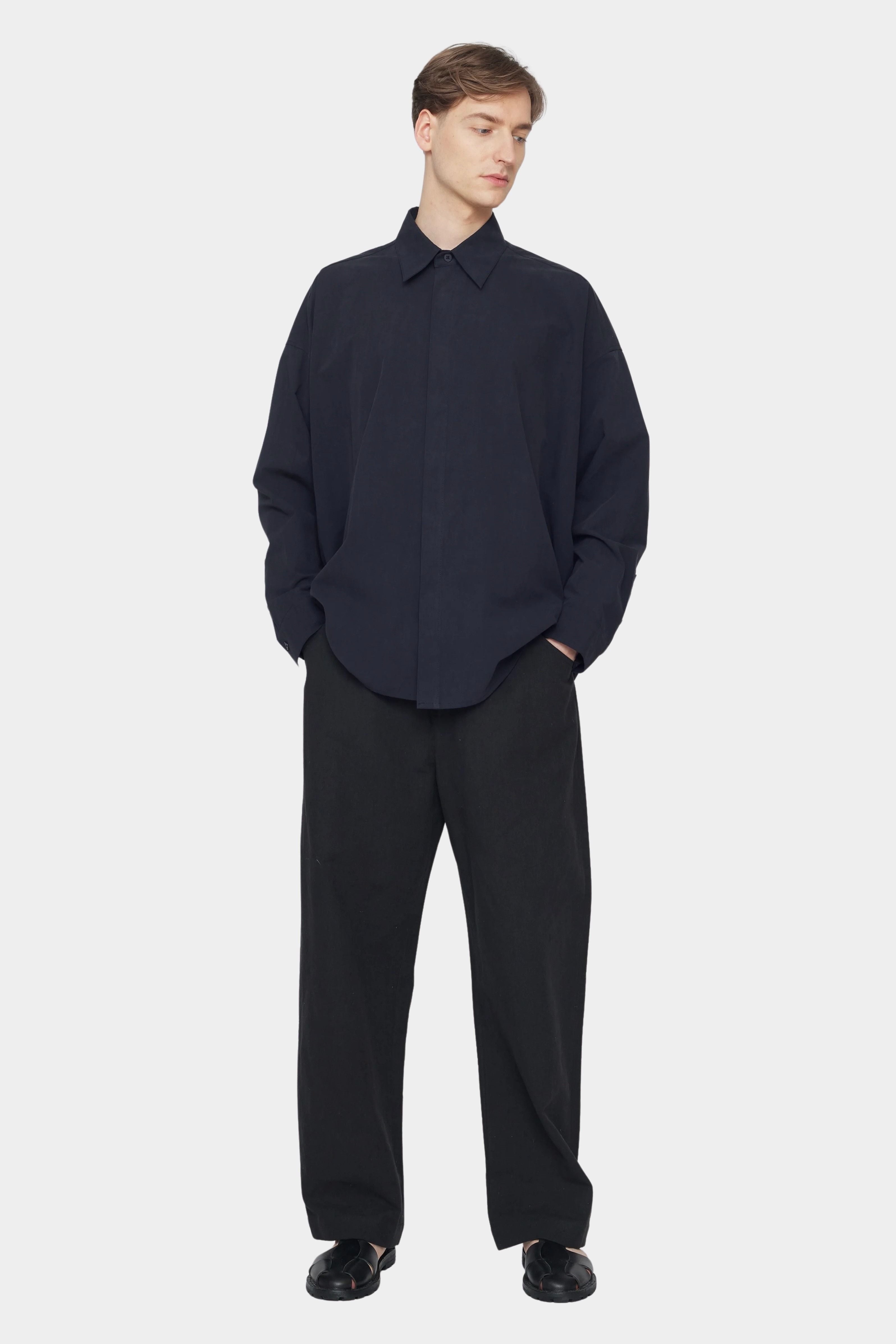 7115 by Szeki Signature Curve Legged Trouser Canvas Edition black canvas trousers full look