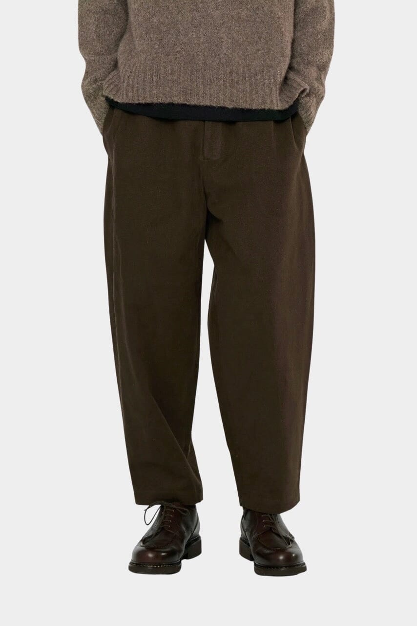 7115 By Szeki | Signature Elastic Pull-Up Trouser In Taupe Brown - SHOP YUCCA Pants 7115 BY SZEKI - YUCCA 