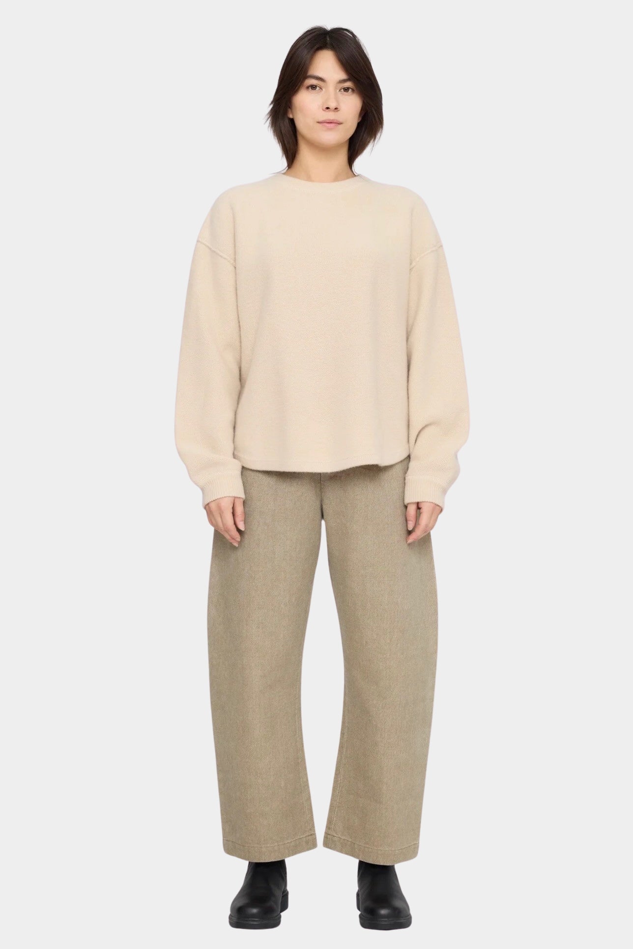 7115 by Szeki Signature Keepsake Jumper Off-White front view with relaxed sleeves at YUCCA Denver.