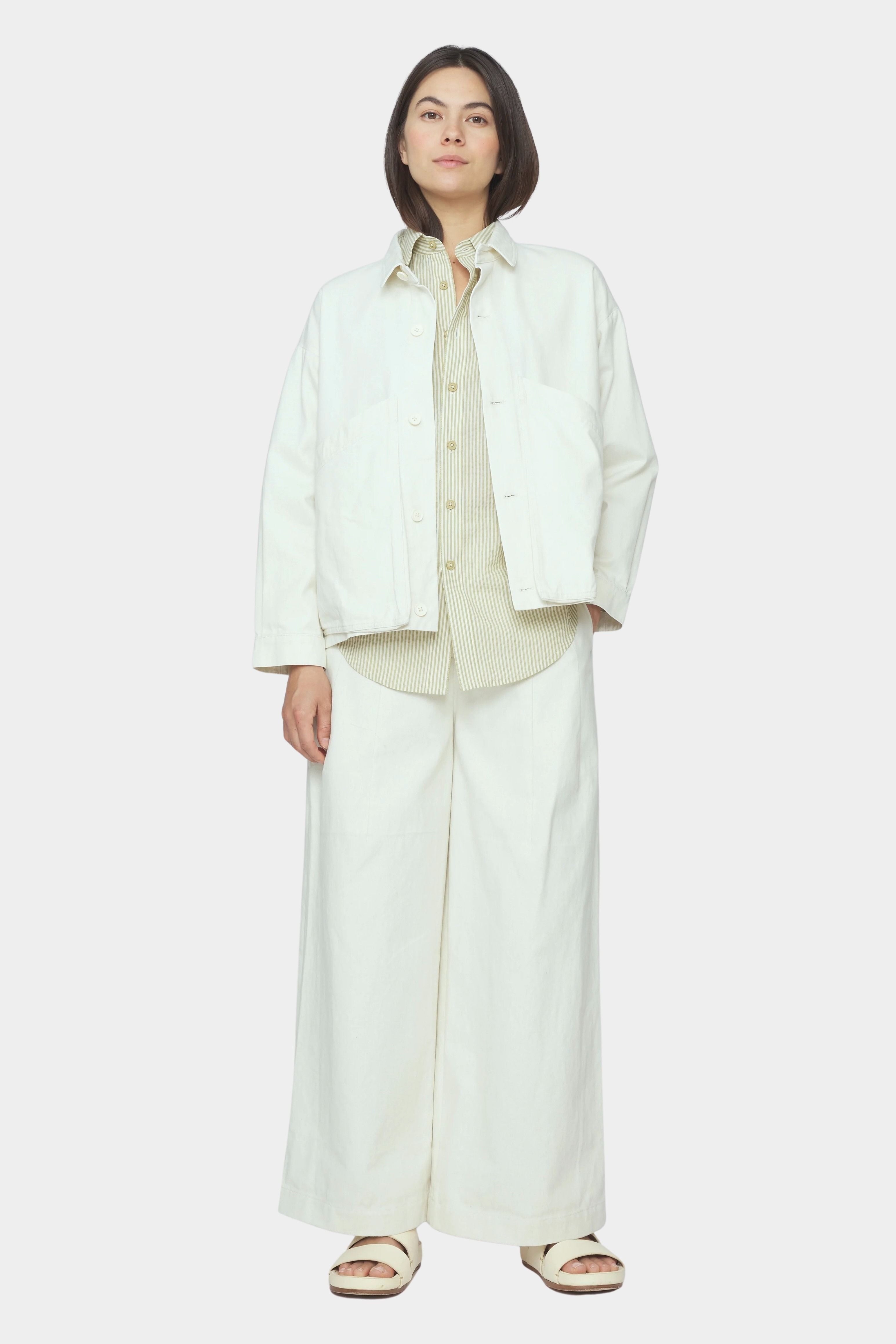 7115 by Szeki Signature Panel Pockets Jacket Spring Edition pearl white cotton jacket full look