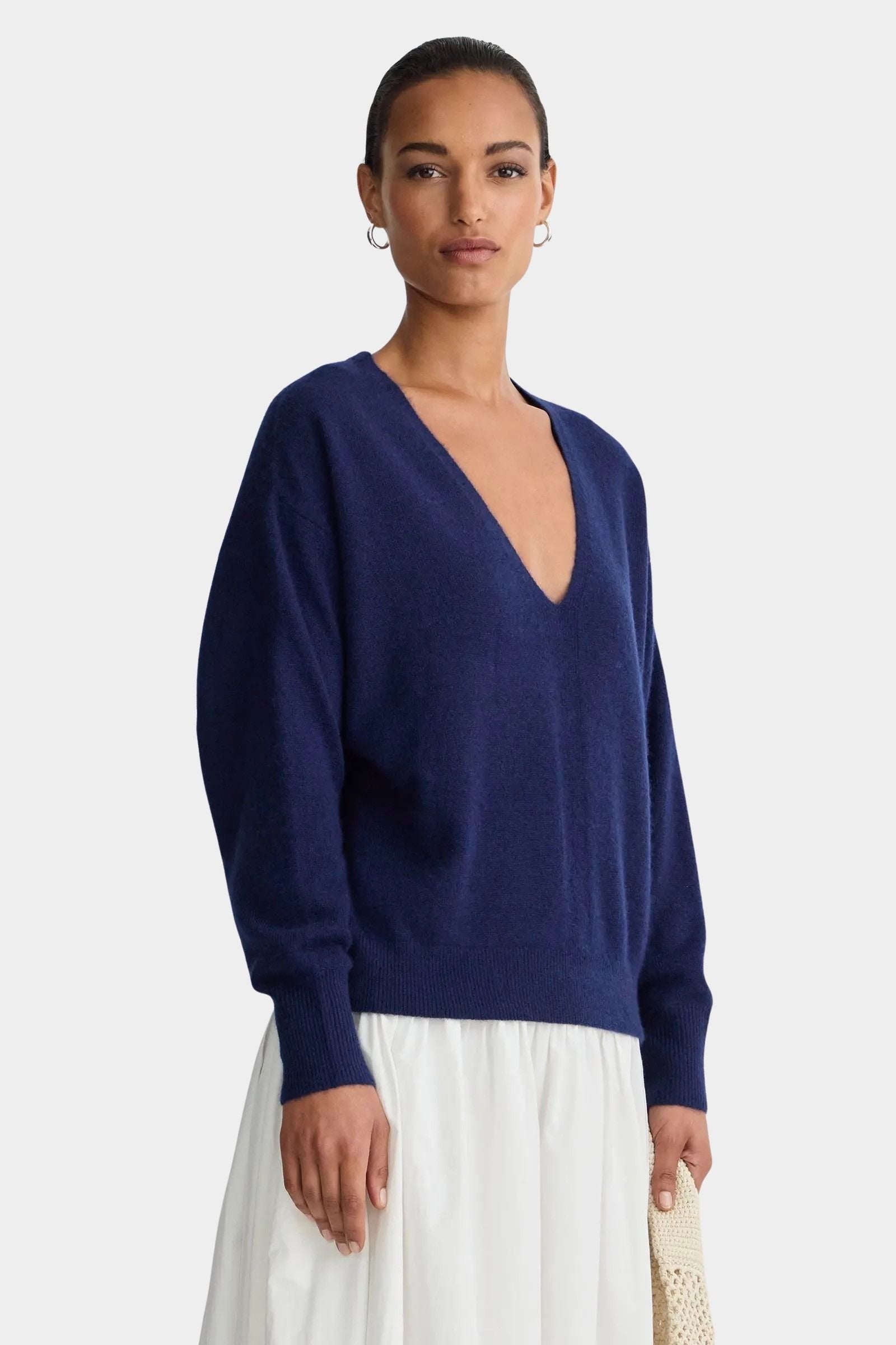 Apiece Apart silk cashmere V neck sweater eclipse relaxed luxury knit side view
