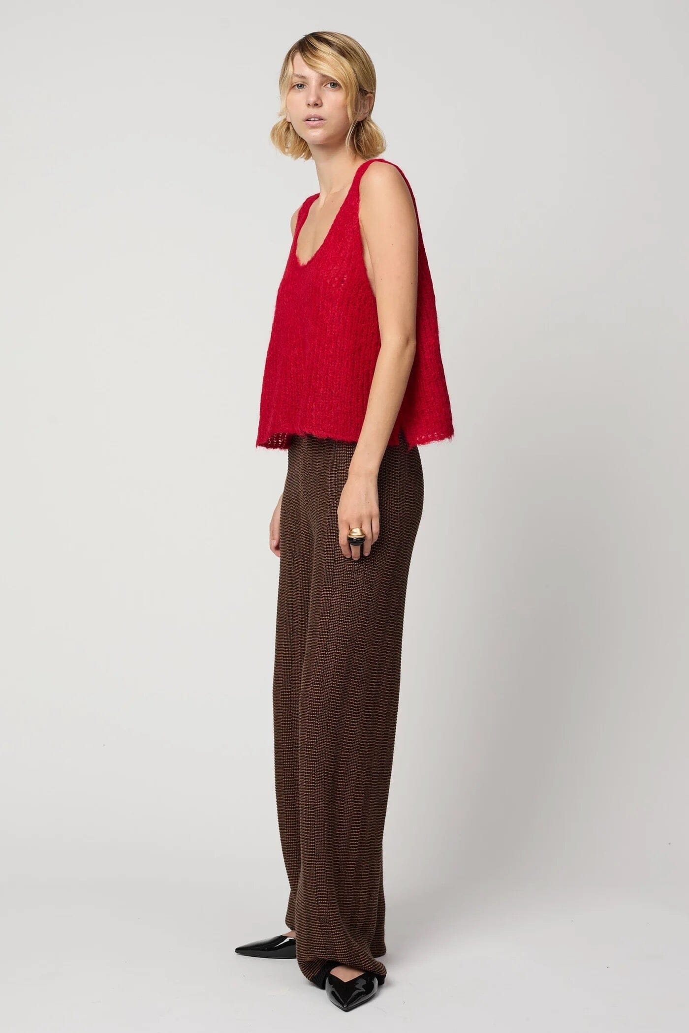 Atelier Delphine | Sweater Tank In Red - SHOP YUCCA Tank Top ATELIER DELPHINE - YUCCA 