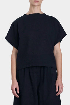 Black Crane boxed top midnight boxy cotton top cropped silhouette front view