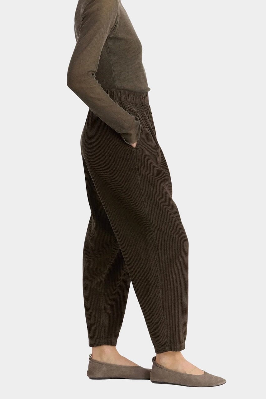 Black Crane | Carpenter Pants In Dark Forest - SHOP YUCCA Pants BLACK CRANE - YUCCA Artistic clothing for women, boutique near me, boutique stores near me, capsule wardrobe, fashion for women over 50