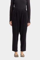 Black Crane | Carpenter Pants In Dark Navy - SHOP YUCCA Pants BLACK CRANE - YUCCA Artistic clothing for women, boutique near me, boutique stores near me, capsule wardrobe, fashion for women over 50.