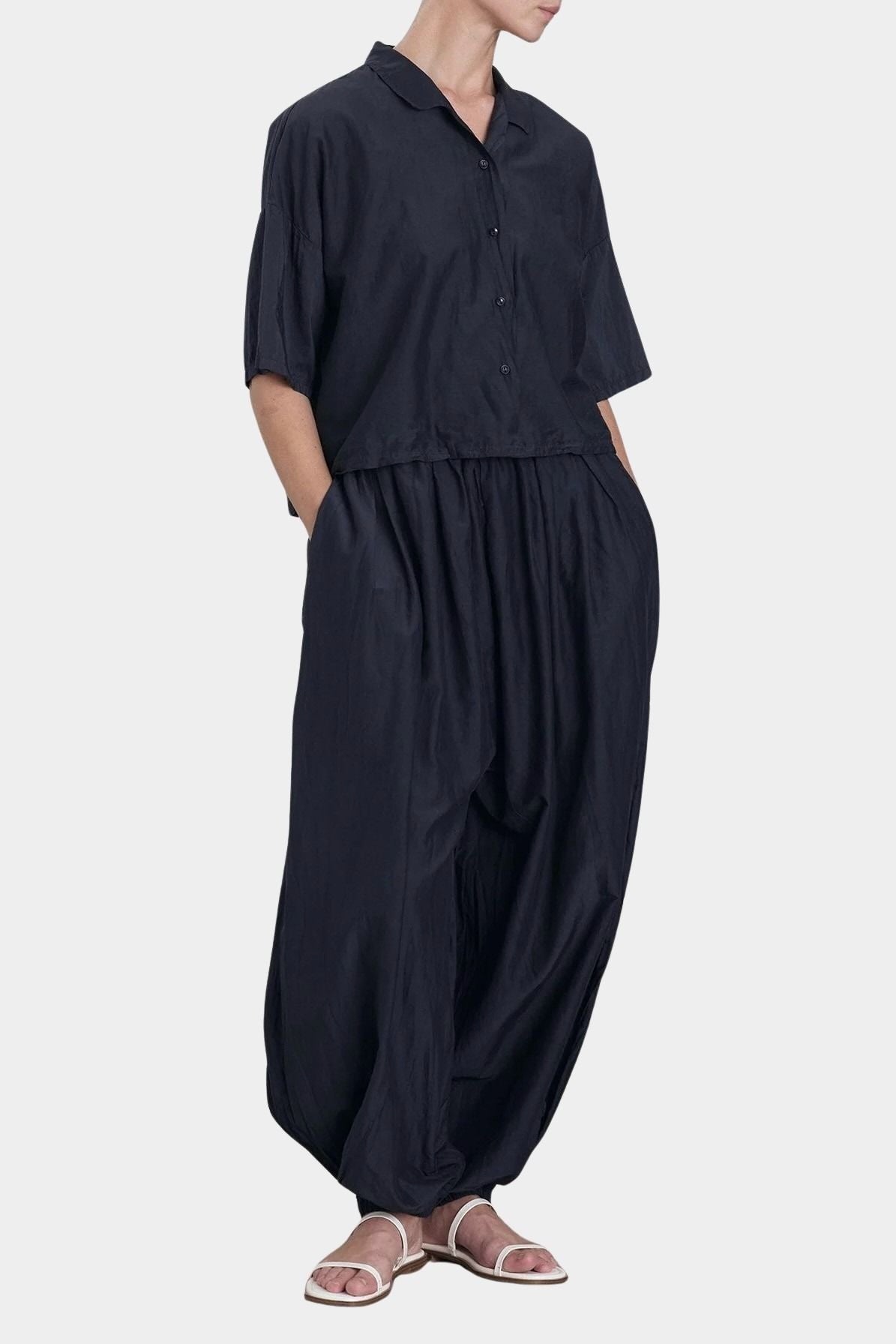 Black Crane cropped shirt in faded black lightweight cotton with short sleeves front view