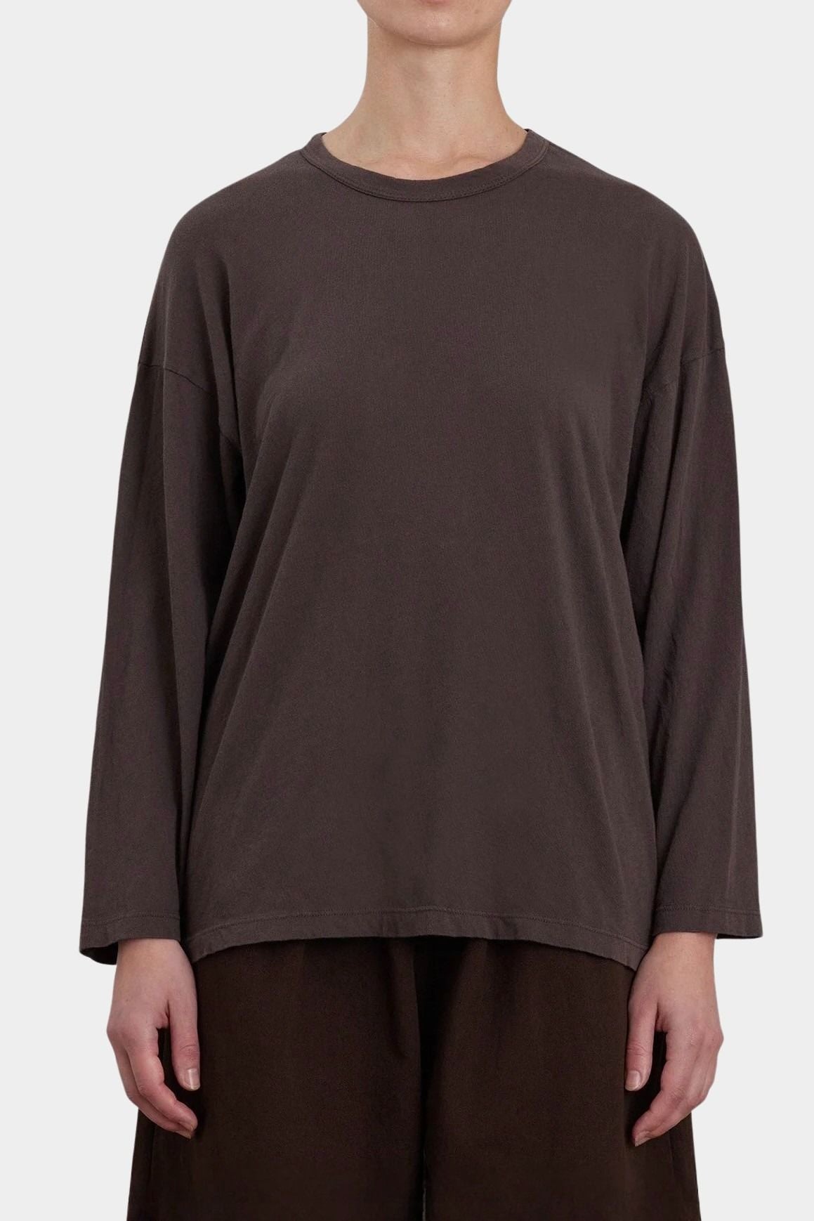 Black Crane Loose Fit Long Sleeve Dk. Cacao front view showing crew neckline and relaxed fit