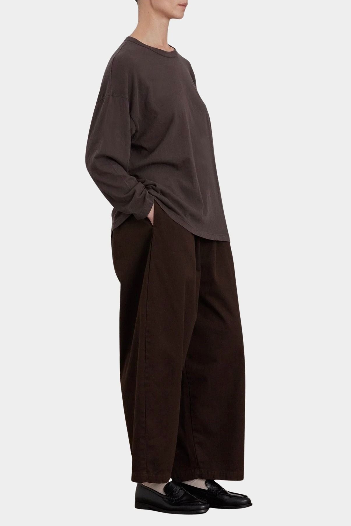 Black Crane Loose Fit Long Sleeve Dk. Cacao side view showing oversized silhouette and soft drape