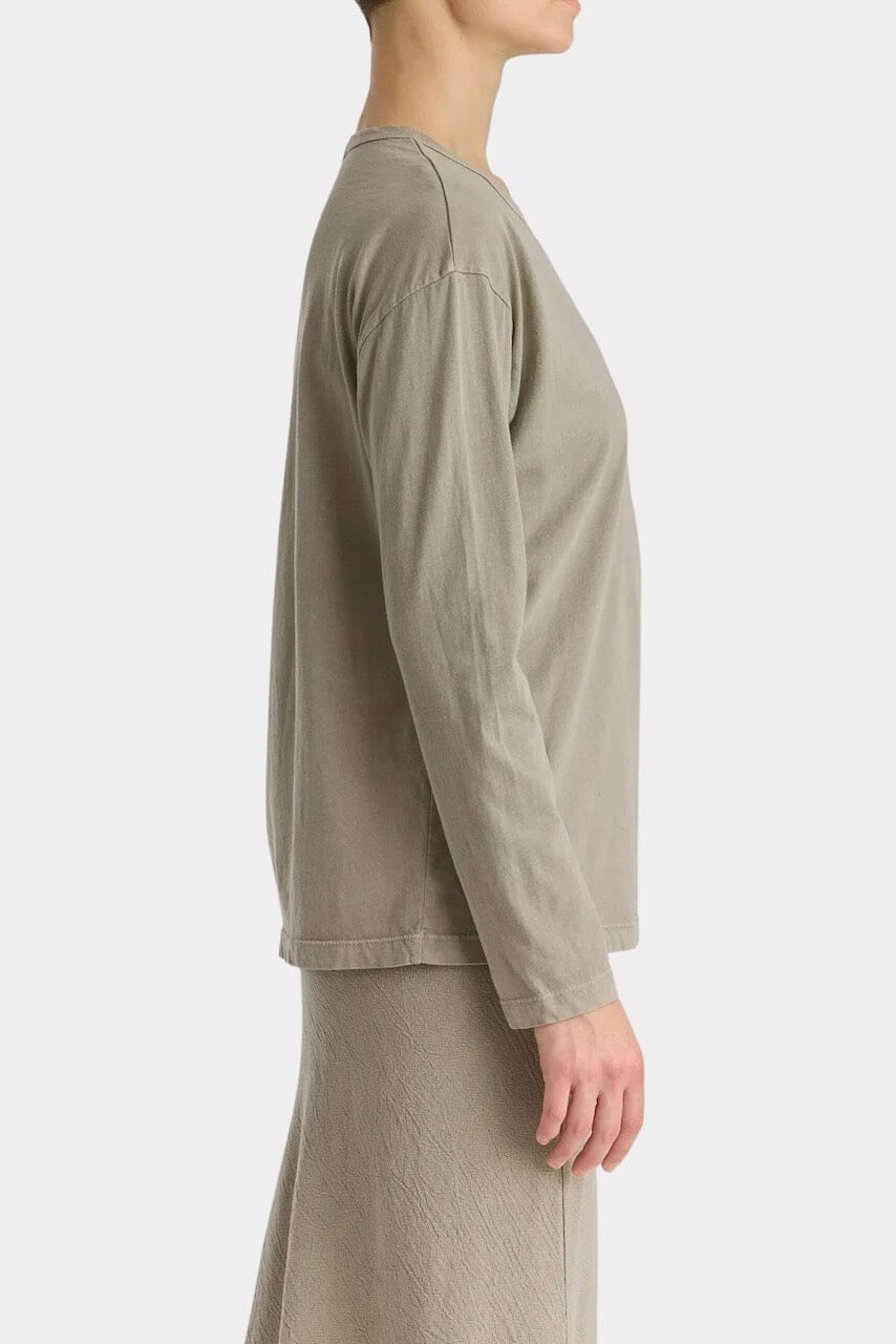 Black Crane - Regular Long Sleeve - Dark Stone - Shirts & Tops - YUCCA, boutiques near me, women’s high quality tops.