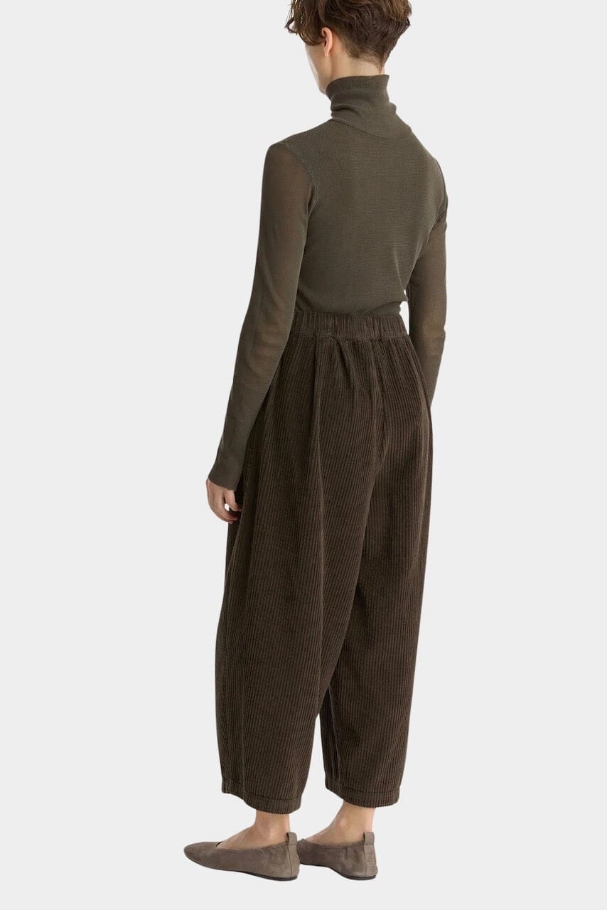 Black Crane | Wide Pants In Dark Forest - SHOP YUCCA Pants BLACK CRANE - YUCCA Artistic clothing for women, boutique near me, boutique stores near me, capsule wardrobe, fashion for women over 50