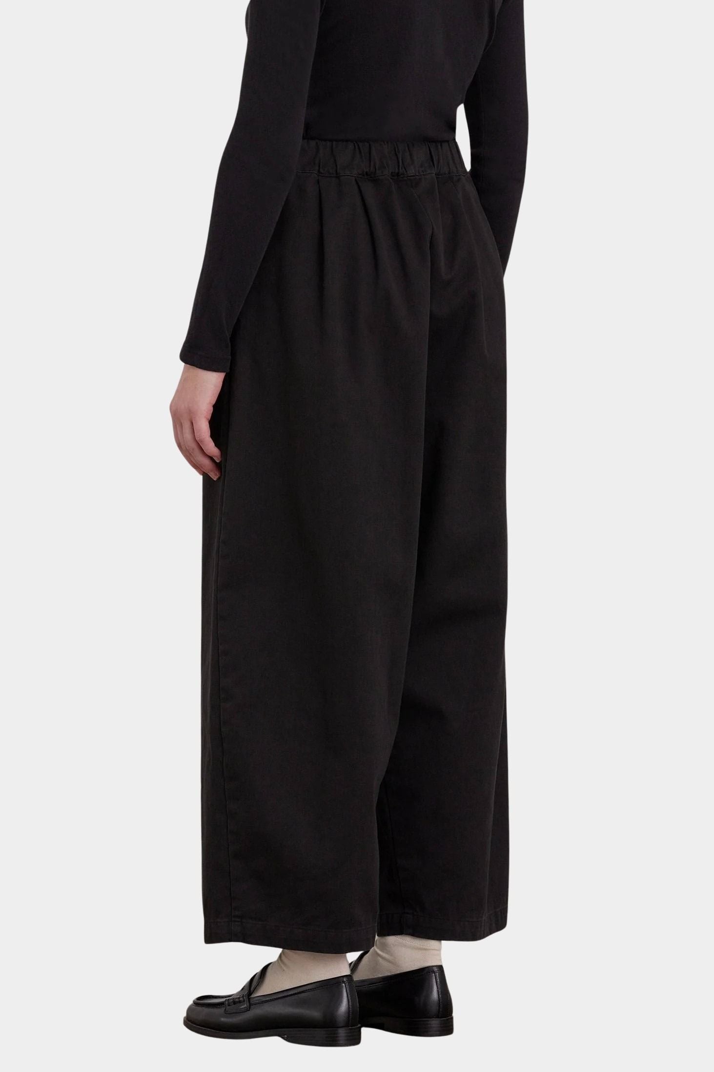 Black Crane Wide Pants Black back detail with gathered elastic waistband and wide silhouette