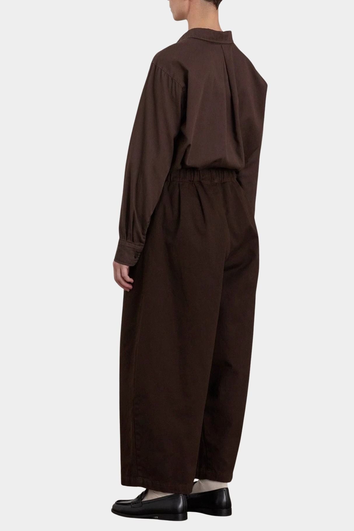 Black Crane Wide Pants Dk. Cacao back view with elastic waist and cropped wide leg