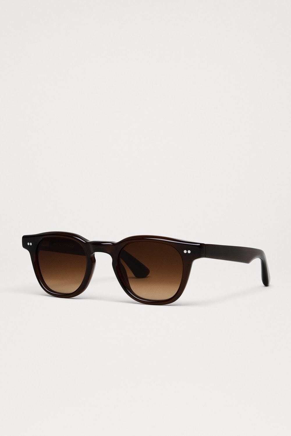 CHIMI 01 Sunglasses Brown angled side view showing rounded square silhouette and thick acetate temples