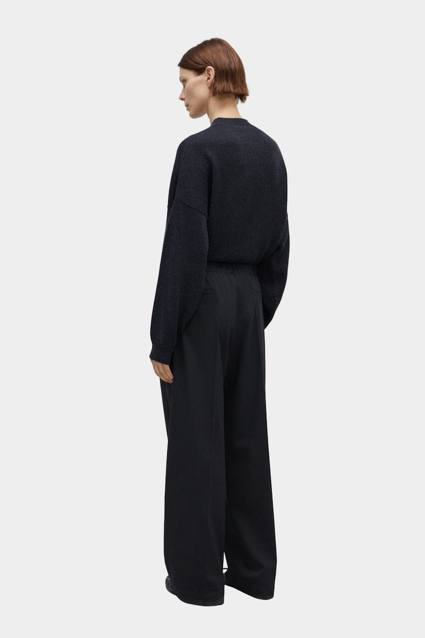 CORDERA | Pleated Relaxed Pants - Anthracite - SHOP YUCCA Bottoms CORDERA- YUCCA Women’s clothing store Denver, women’s clothing website, women’s elevated basics, clothing boutiques near me, women’s clothing website