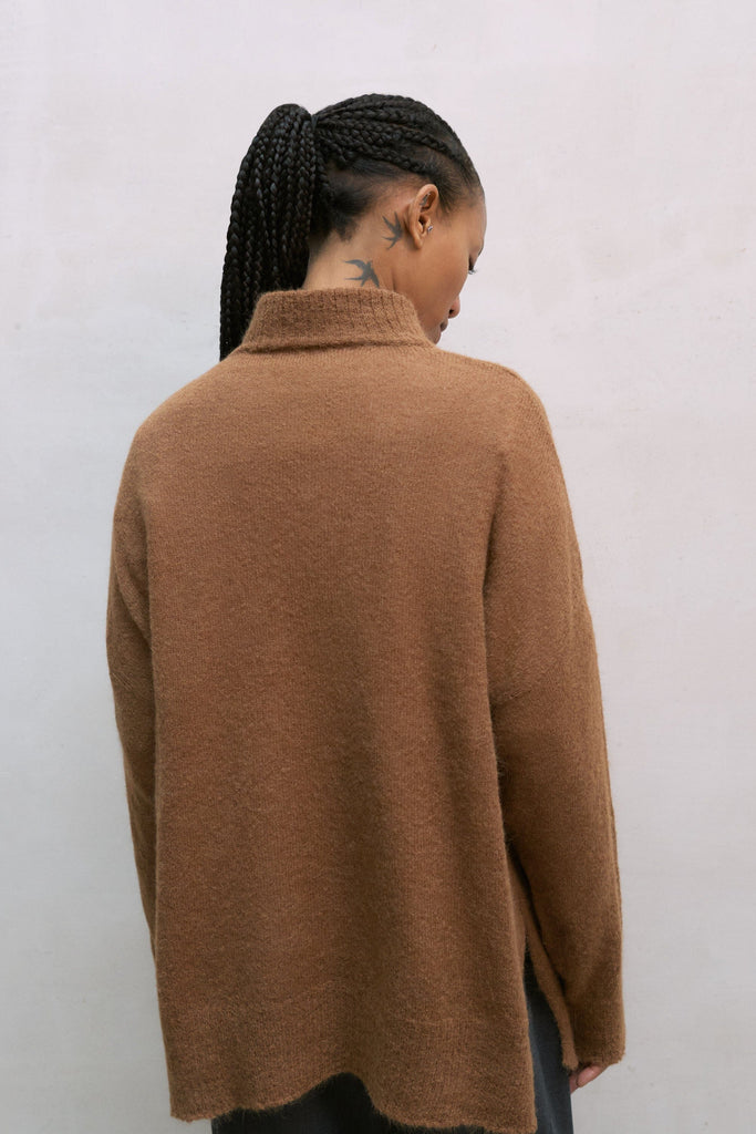 Suri Turtleneck Sweater - Camel