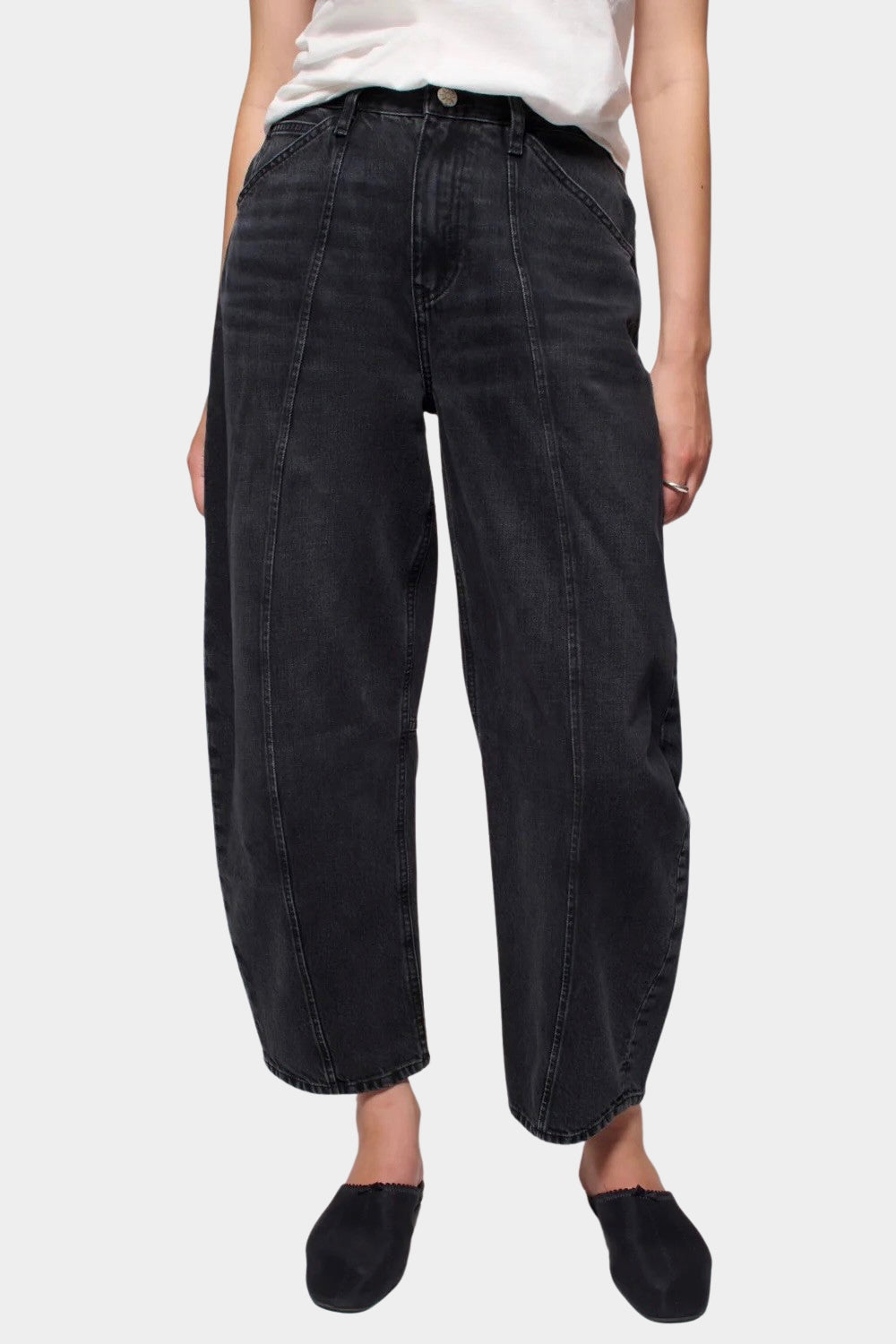 DALA Lido Ankle Jean Hurricane washed black barrel leg jeans with front seams at YUCCA Denver