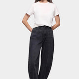 DALA Lido Ankle Jean Hurricane full front view, mid rise ankle length barrel leg jeans in charcoal denim